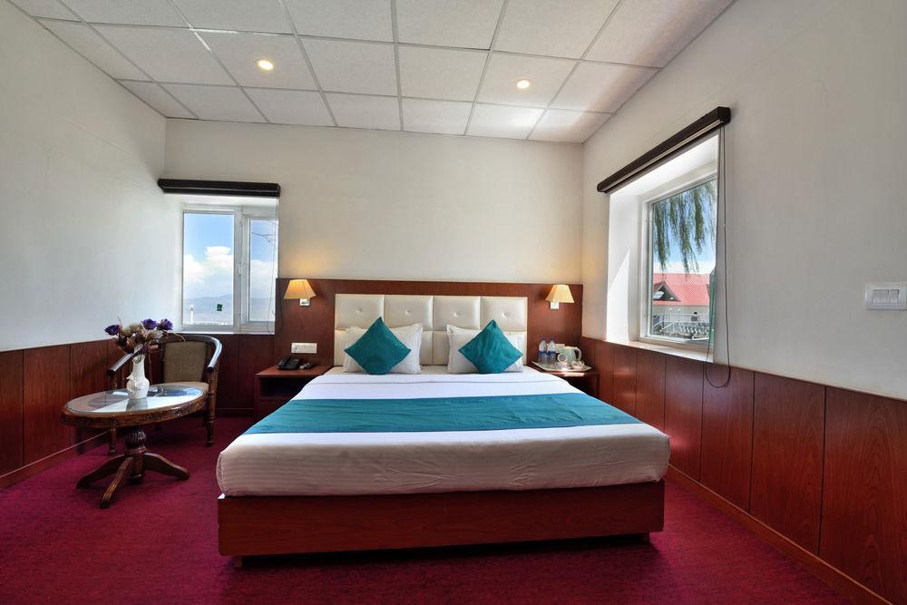 Galleu Hill Resort Shimla Exterior photo