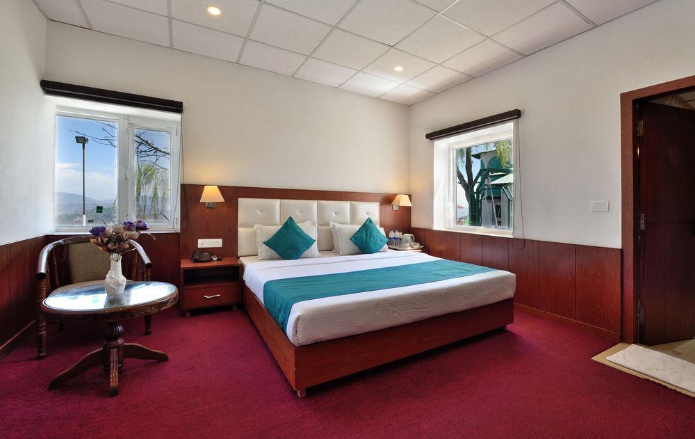 Galleu Hill Resort Shimla Exterior photo