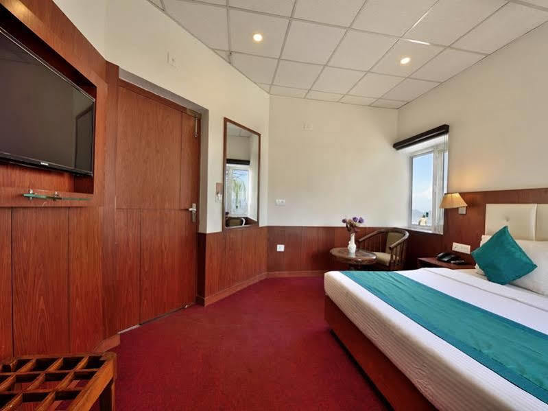 Galleu Hill Resort Shimla Exterior photo